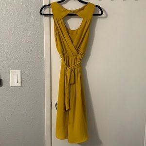 Express mustard dress